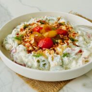 Renkli Biberli Borani