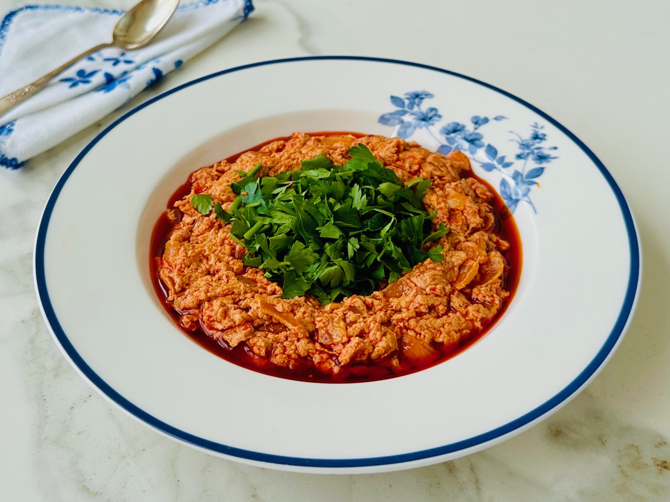 Tuzlu Yoğurt Kavurması