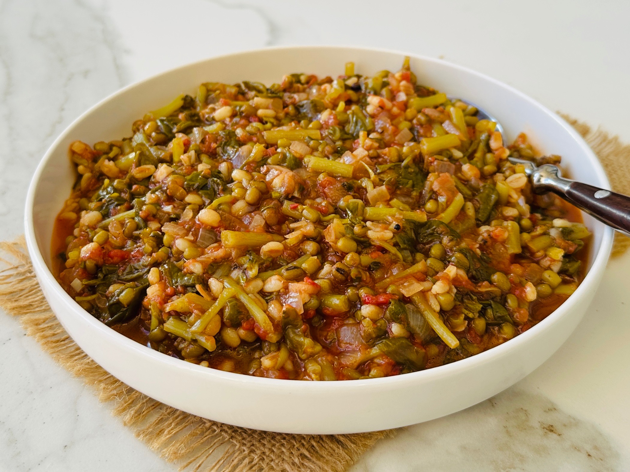 Maş Fasulyeli Semizotu Yemeği