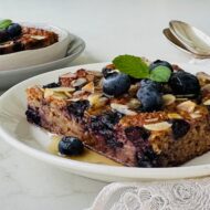 Yulaflı Yaban Mersinli Fit Kek