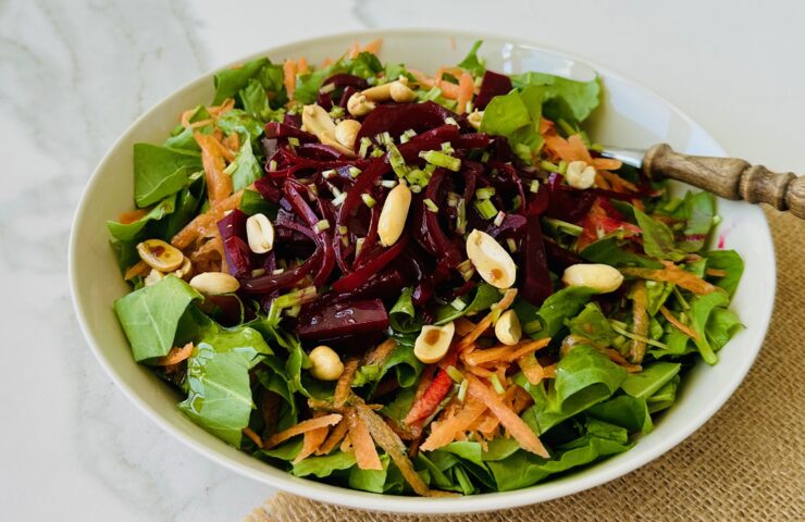 Kuzu Kulağı Salatası